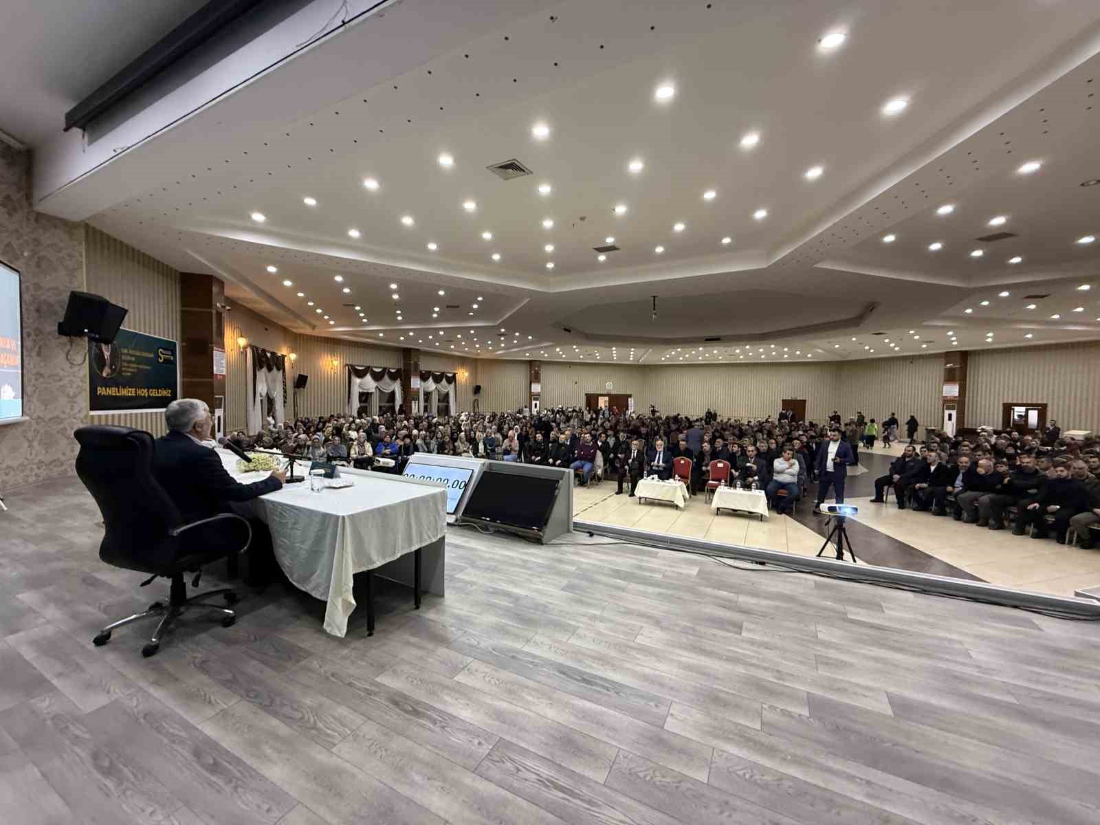 Maneviyat ve bilim aynı k&uuml;rs&uuml;de buluştu
