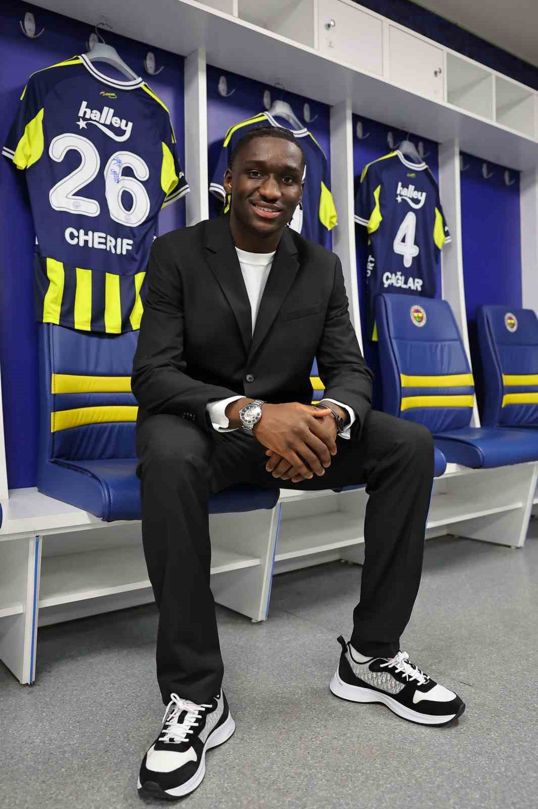 Sidiki Cherif, resmen Fenerbah&ccedil;e&rsquo;de
