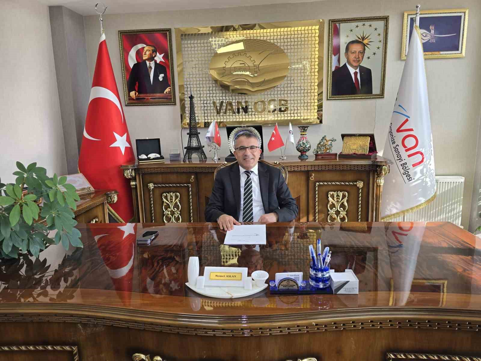 Başkan Memet Aslan’dan Berat Kandili mesajı