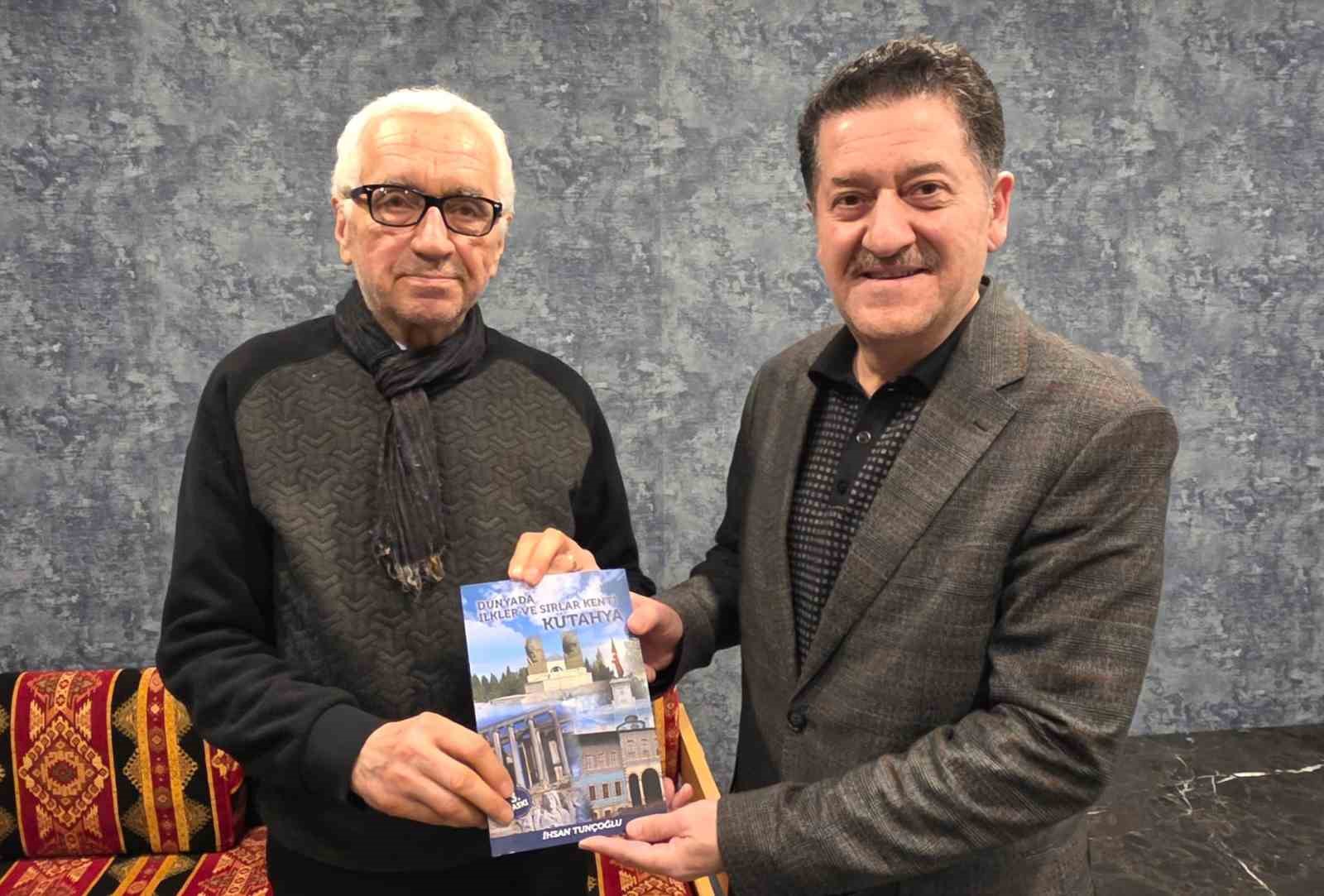 Hasan Fehmi Kinay: "K&uuml;tahya&rsquo;da ortaklık k&uuml;lt&uuml;r&uuml;n&uuml; g&uuml;&ccedil;lendirmeliyiz"
