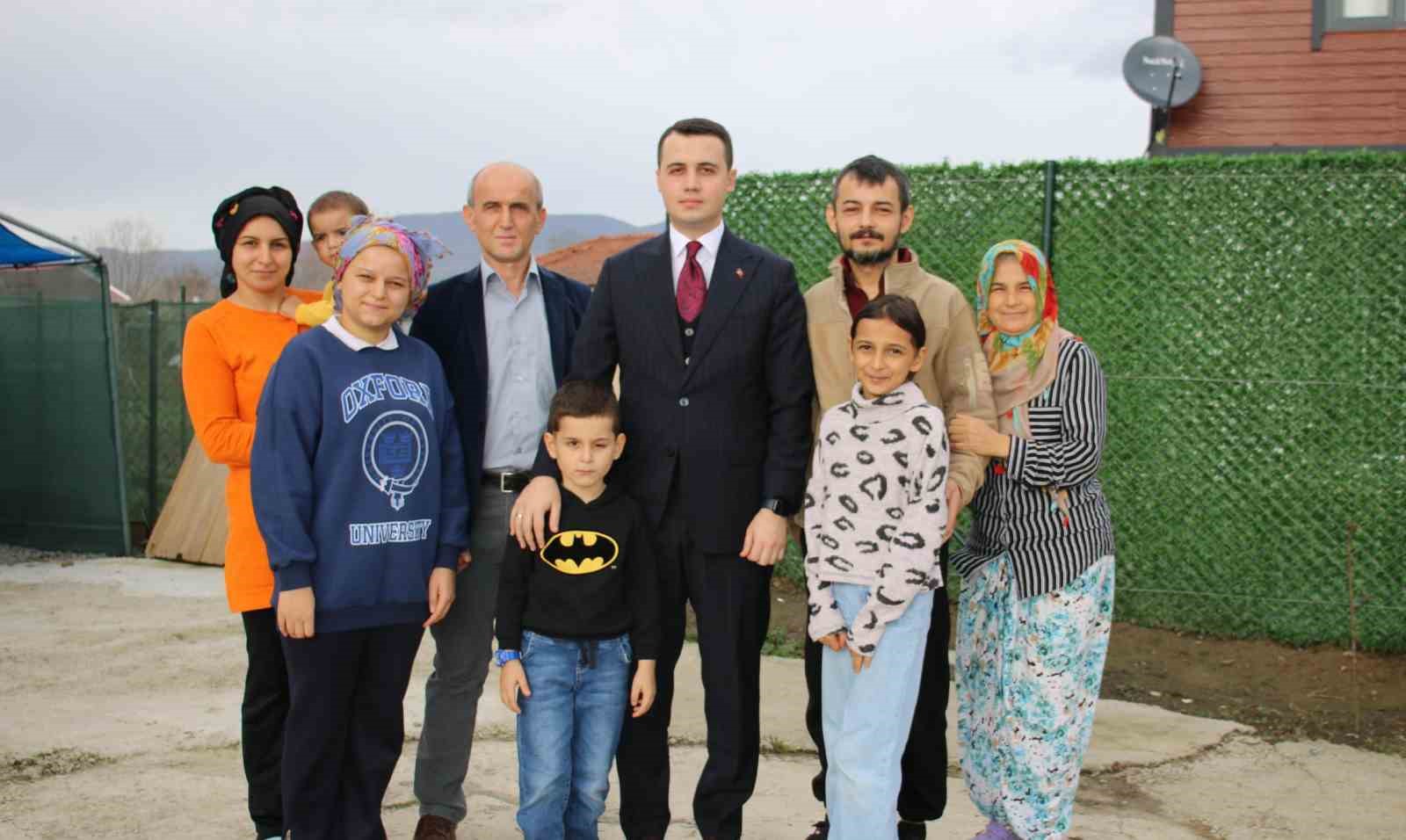 Kaymakam Alpay, Güler ailesine konuk oldu