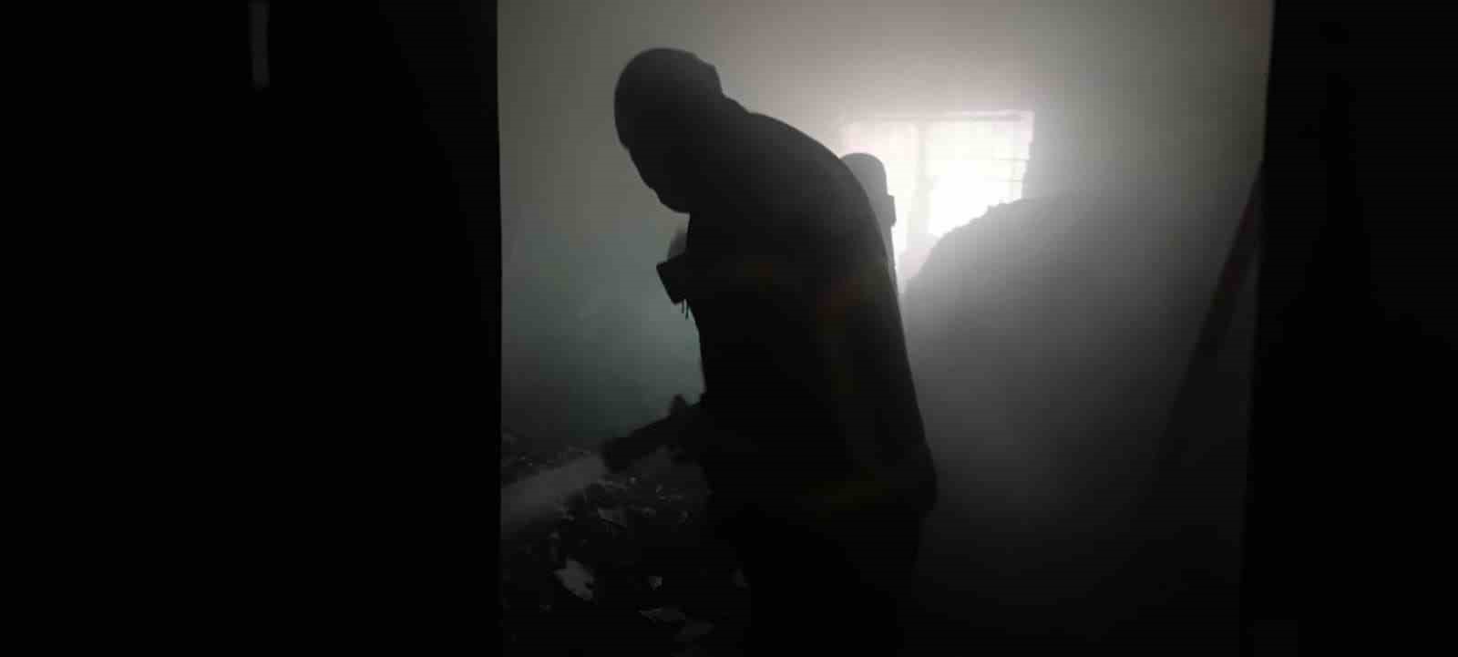 Siirt&rsquo;te m&uuml;stakil evde yangın
