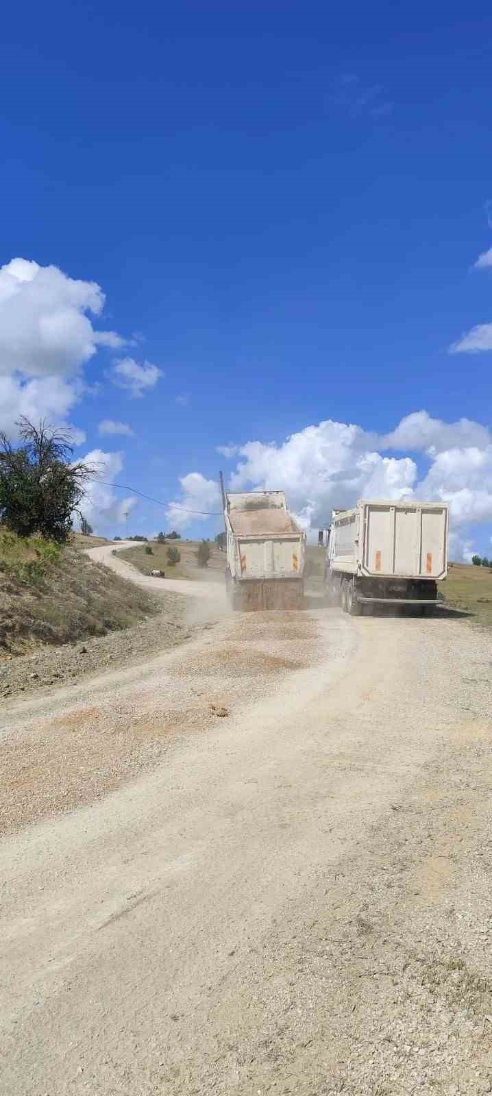 Gerze&rsquo;de k&ouml;ylerin altyapısı g&uuml;&ccedil;lendirildi
