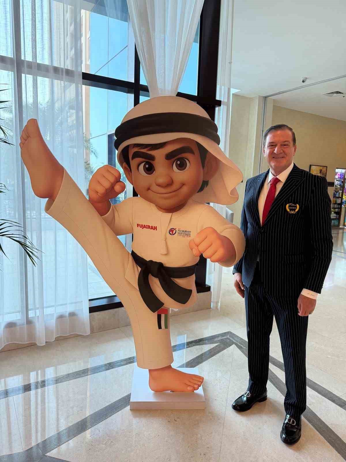 Metin Şahin&rsquo;den Şeyh Hamad bin Mohammed Al Sharqi&rsquo;ye ziyaret
