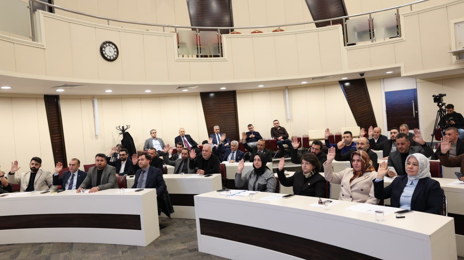 Başkan &Ccedil;olakbayrakdar: "Şehrimizi geleceğe taşıyacak bir vizyonla &ccedil;alışıyoruz"
