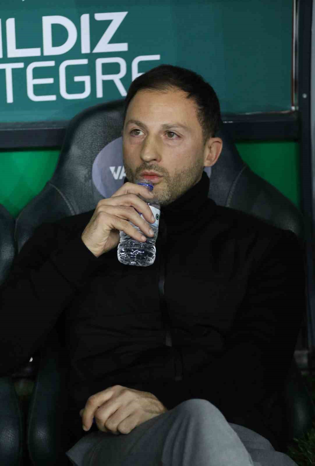 Trendyol Süper Lig: Kocaelispor: 0 - Fenerbahçe: 0 (Maç devam ediyor)
