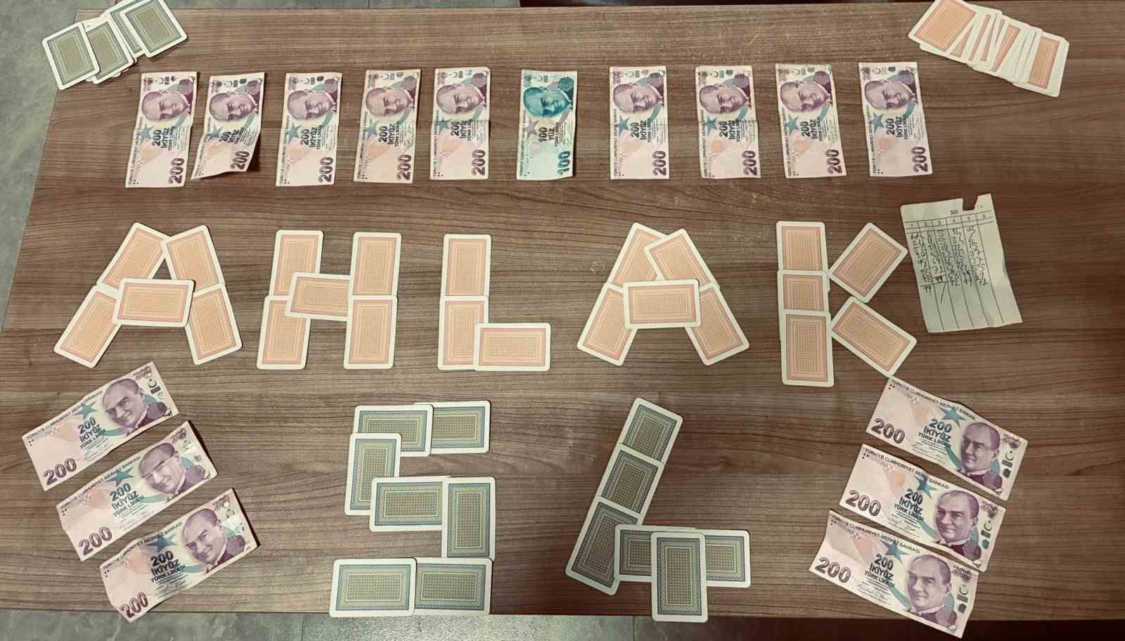 Sakarya’da kumar operasyonunda 16 kişi hakkında işlem yapıldı