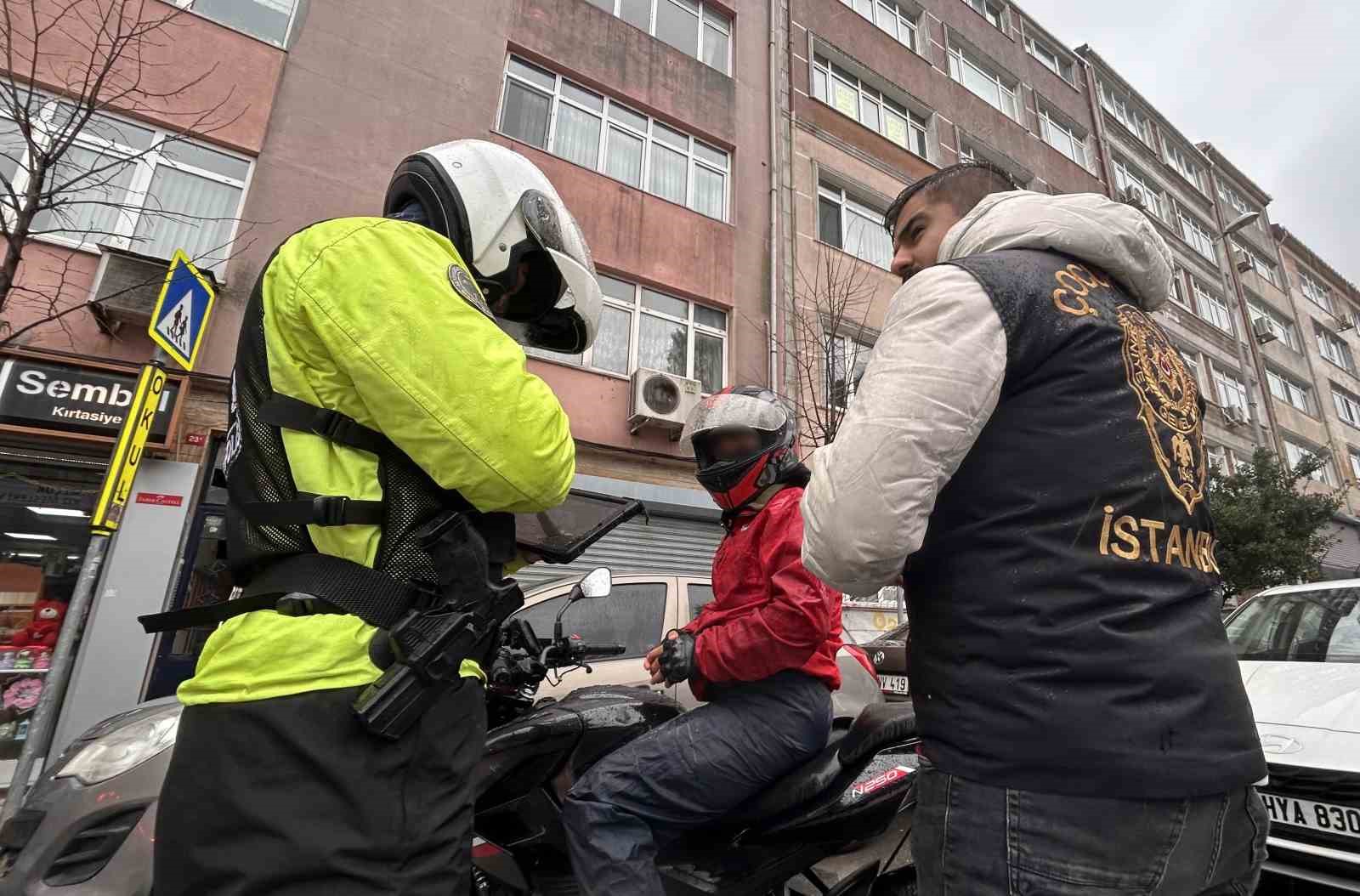 İstanbul&rsquo;da okul &ccedil;evrelerinde denetim

