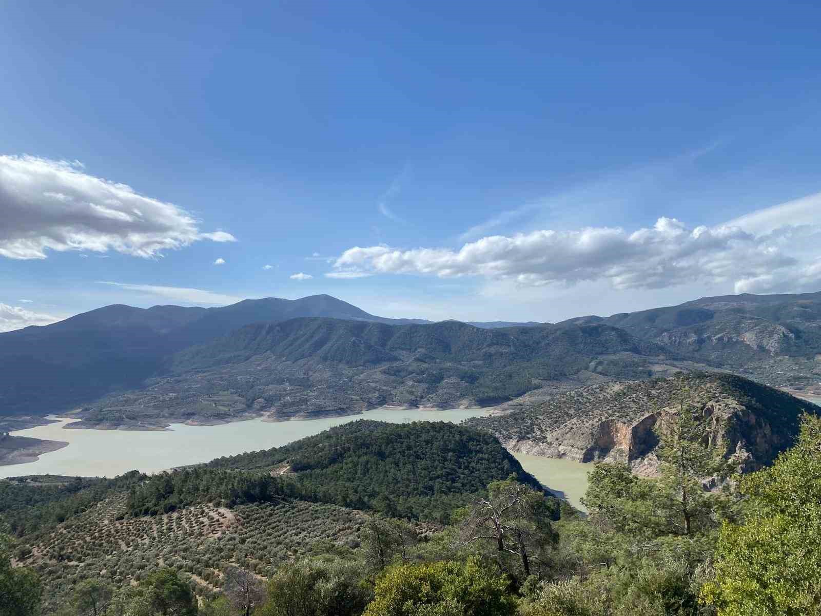 Doğaseverler Arapapıştı&rsquo;da trekking etkinliğinde buluştu
