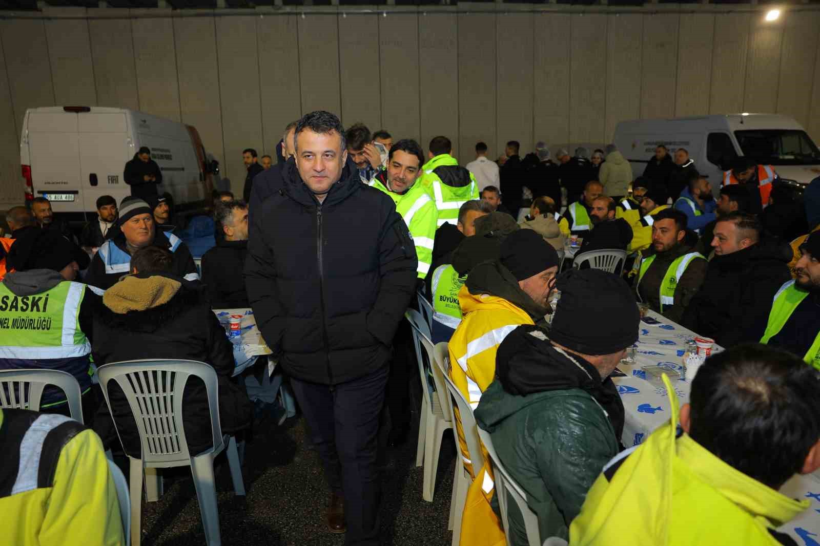 RTE Bulvarı&rsquo;nın iki &ouml;nemli bağlantı yolu trafiğe a&ccedil;ıldı
