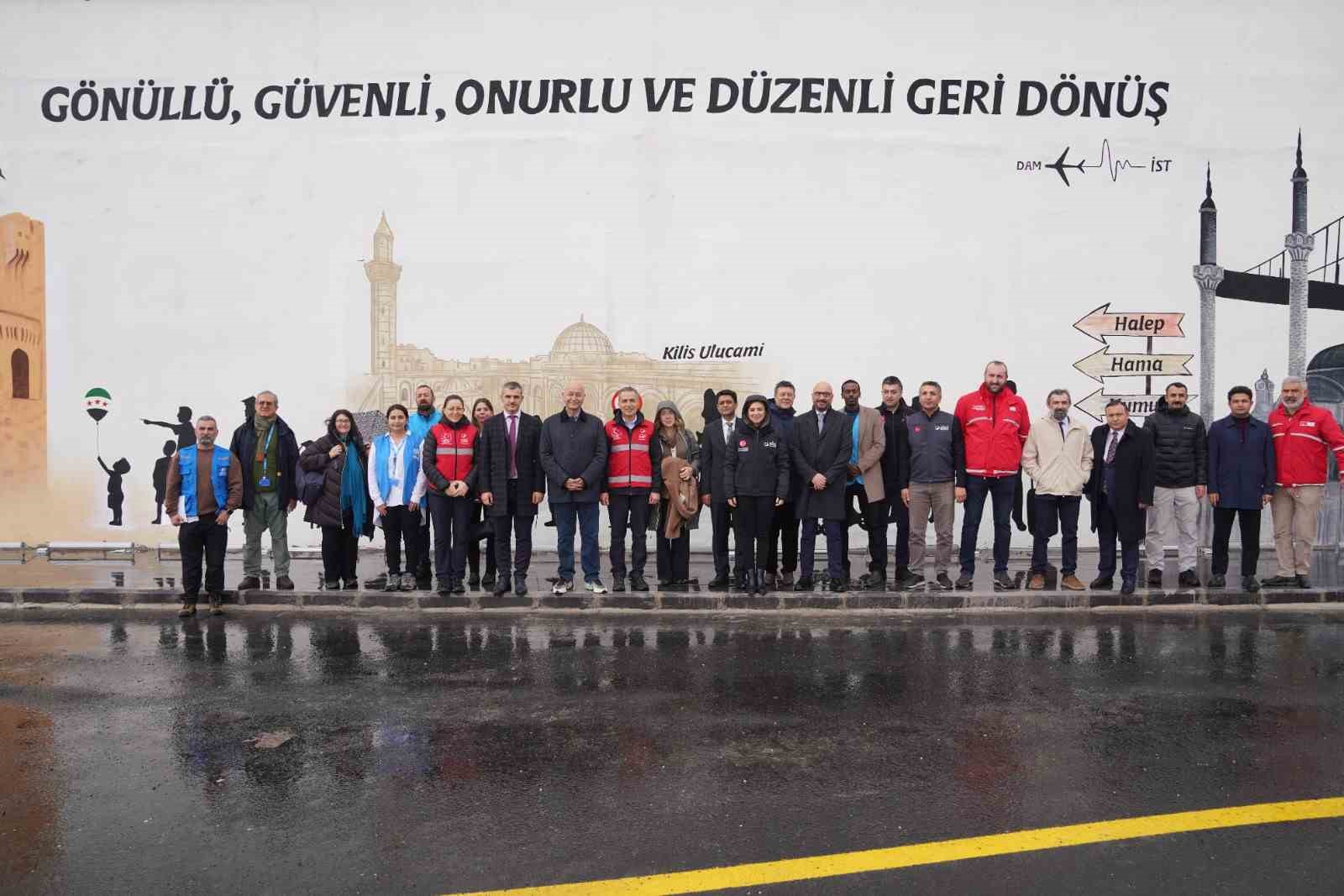 G&ouml;&ccedil; İdaresi Başkanı K&ouml;k: "G&ouml;n&uuml;ll&uuml; geri d&ouml;n&uuml;şlere ilişkin işlemler uluslararası standartlara uygun y&uuml;r&uuml;t&uuml;lmektedir"
