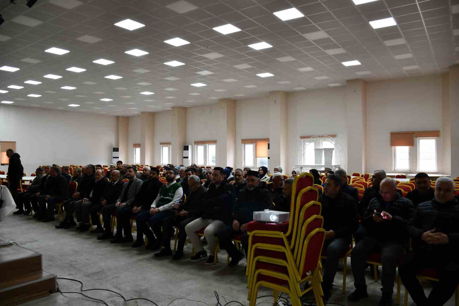 Vezirköprü’de bağımlılığa karşı farkındalık semineri