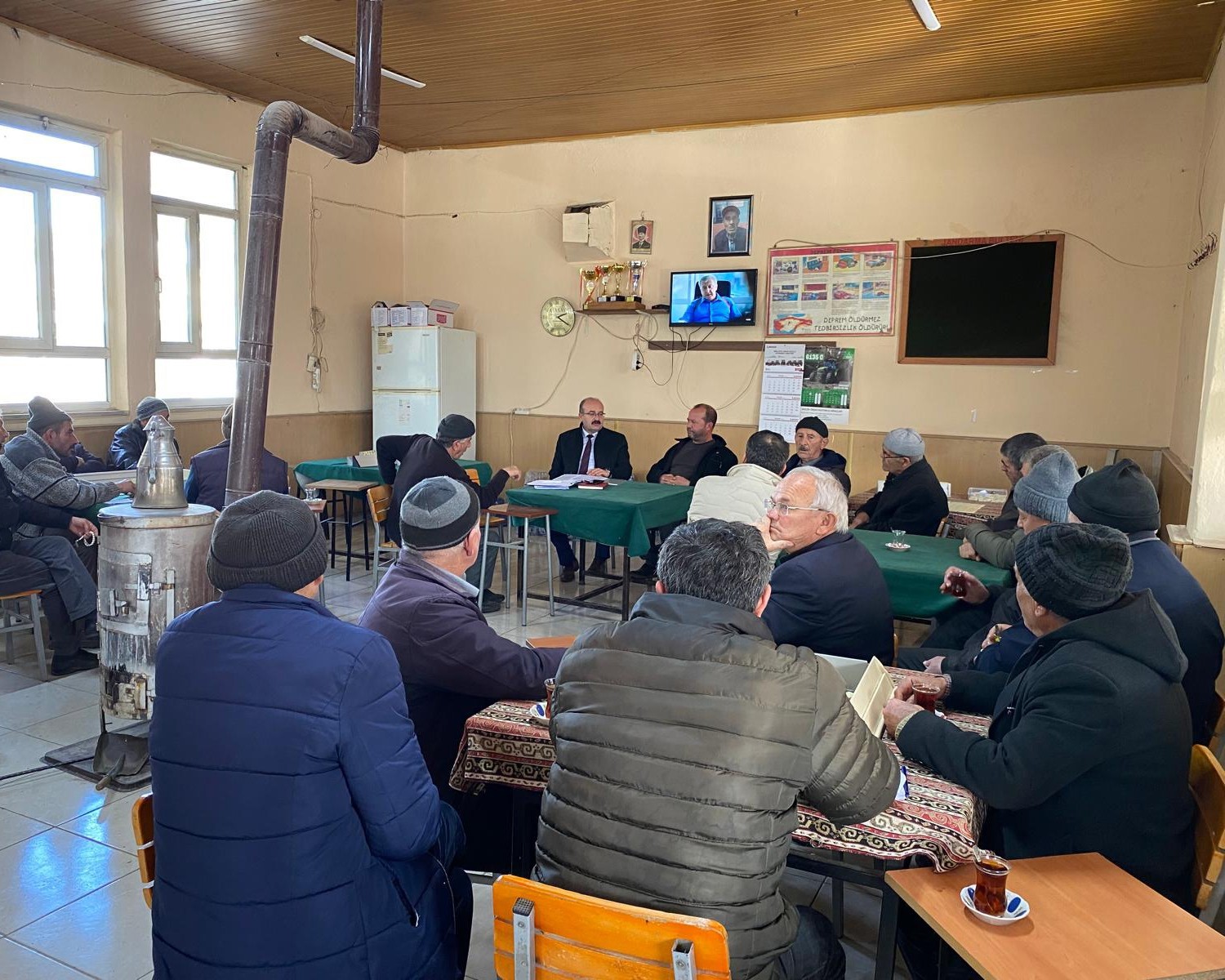 Uşak’ta çiftçilerle sahada buluşma