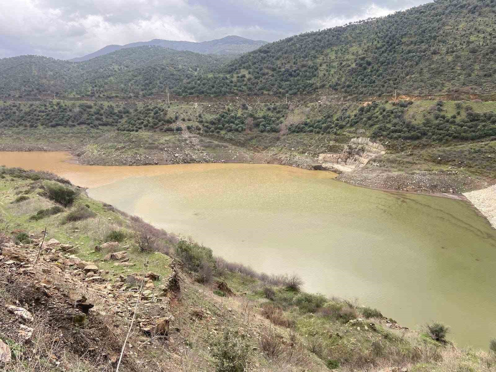 Bayındır’da yağmur bereketi: Zeytinova Barajı’nda su seviyesi arttı