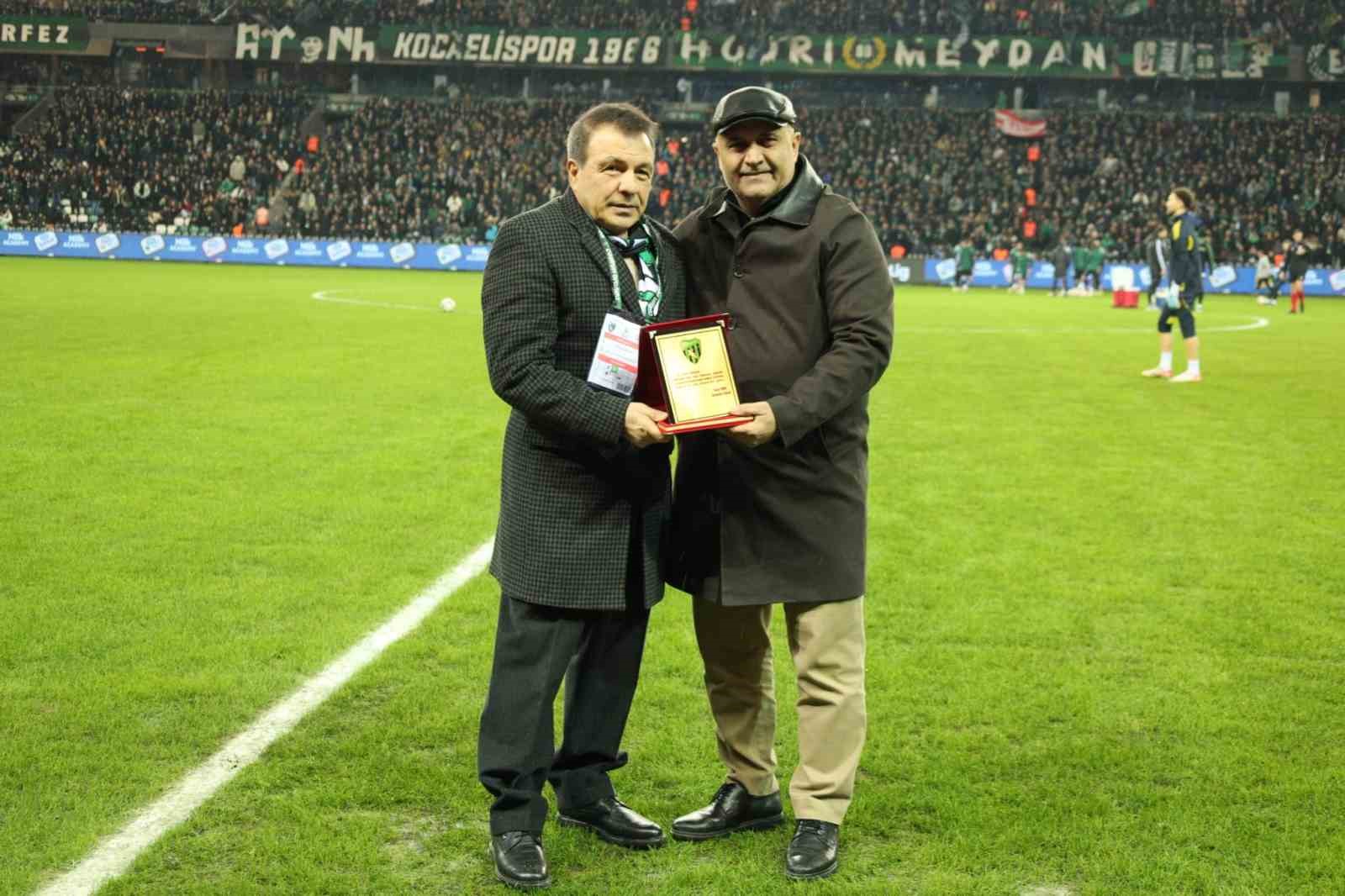 Kocaelispor&rsquo;dan Orhan G&ouml;rsen&rsquo;e ahde vefa
