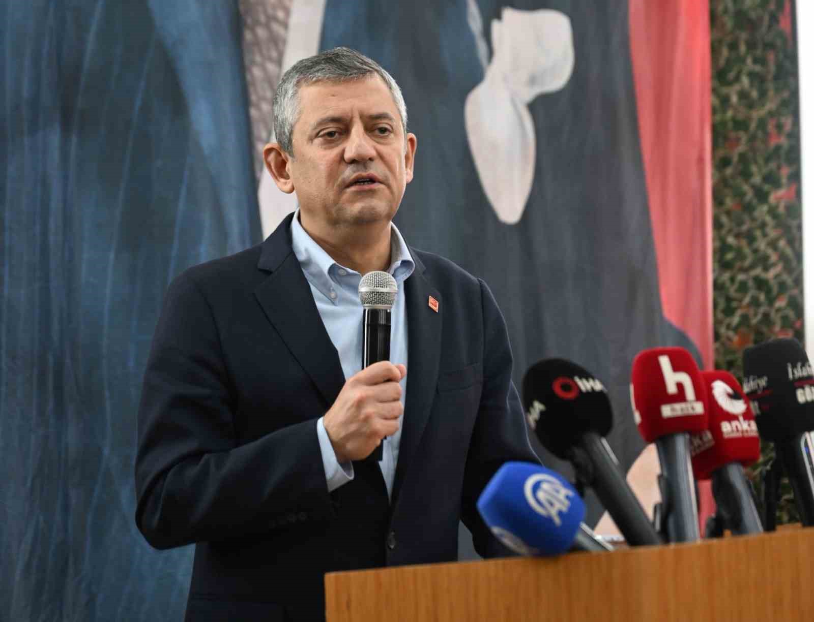 CHP Genel Başkanı Özel depremin 3. yıl dönümünde Gaziantep’i ziyaret etti