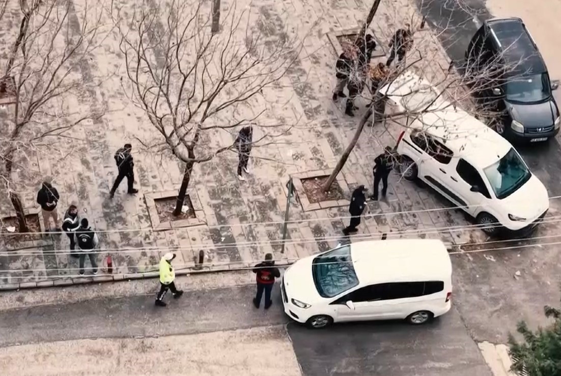 Gaziantep’te okul çevrelerinde huzur-güven uygulaması