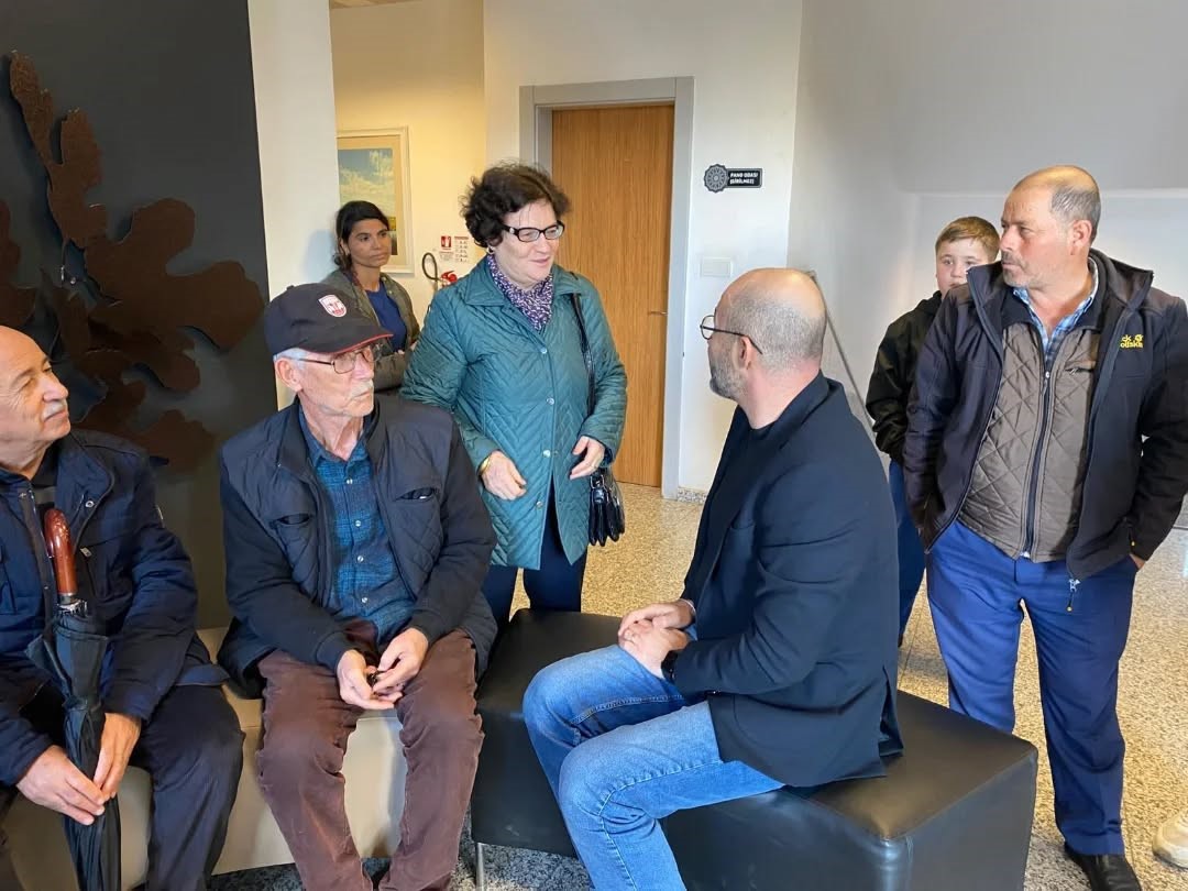 Başkan Zencirci, vatandaşların taleplerini dinledi
