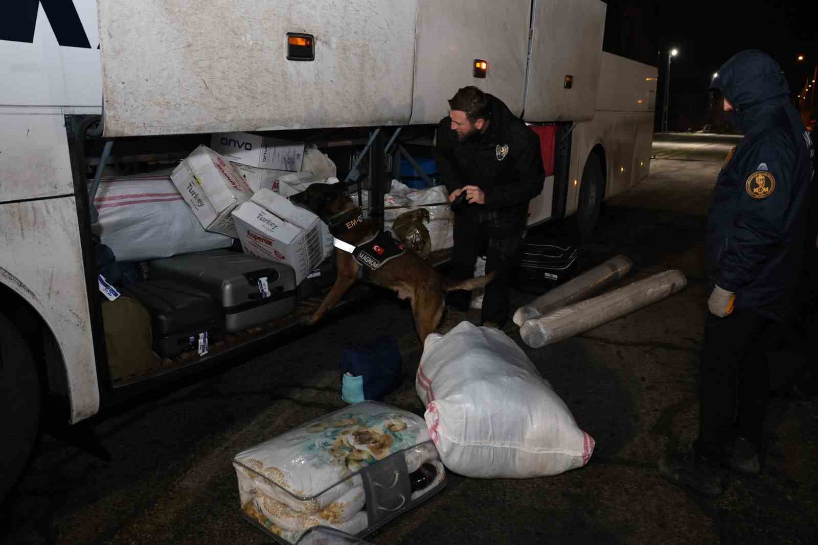 Erzurum&rsquo;da bir ayda 48 milyon TL değerinde uyuşturucu ele ge&ccedil;irildi
