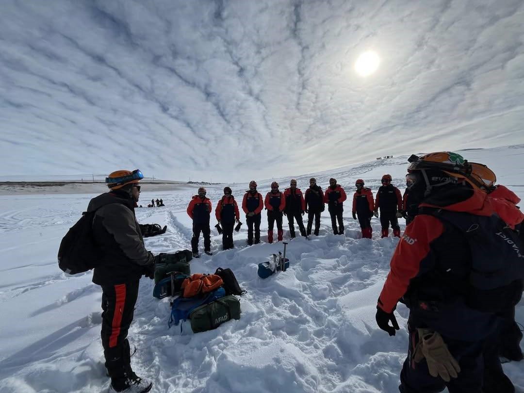 Bayburt AFAD ekibi &ccedil;ığ eğitimine katıldı
