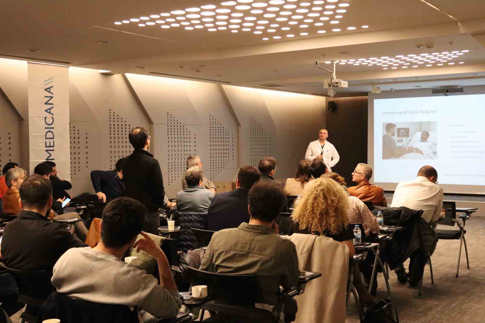 &Uuml;roonkolojide g&uuml;ncel yaklaşımlar uzmanlar tarafından ele alındı
