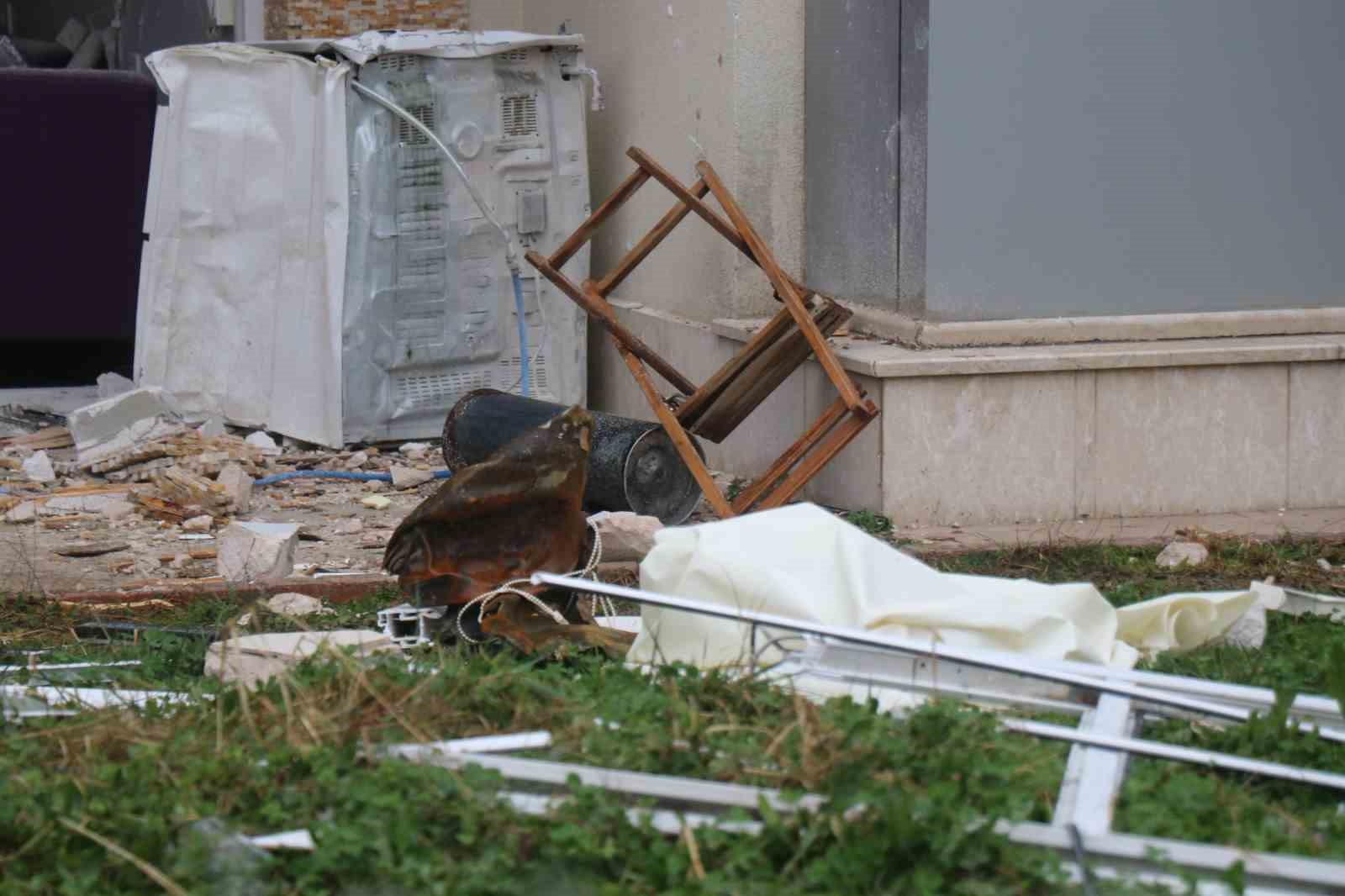 Sakarya’da kız yurdundaki patlamanın hasarı görüntülendi