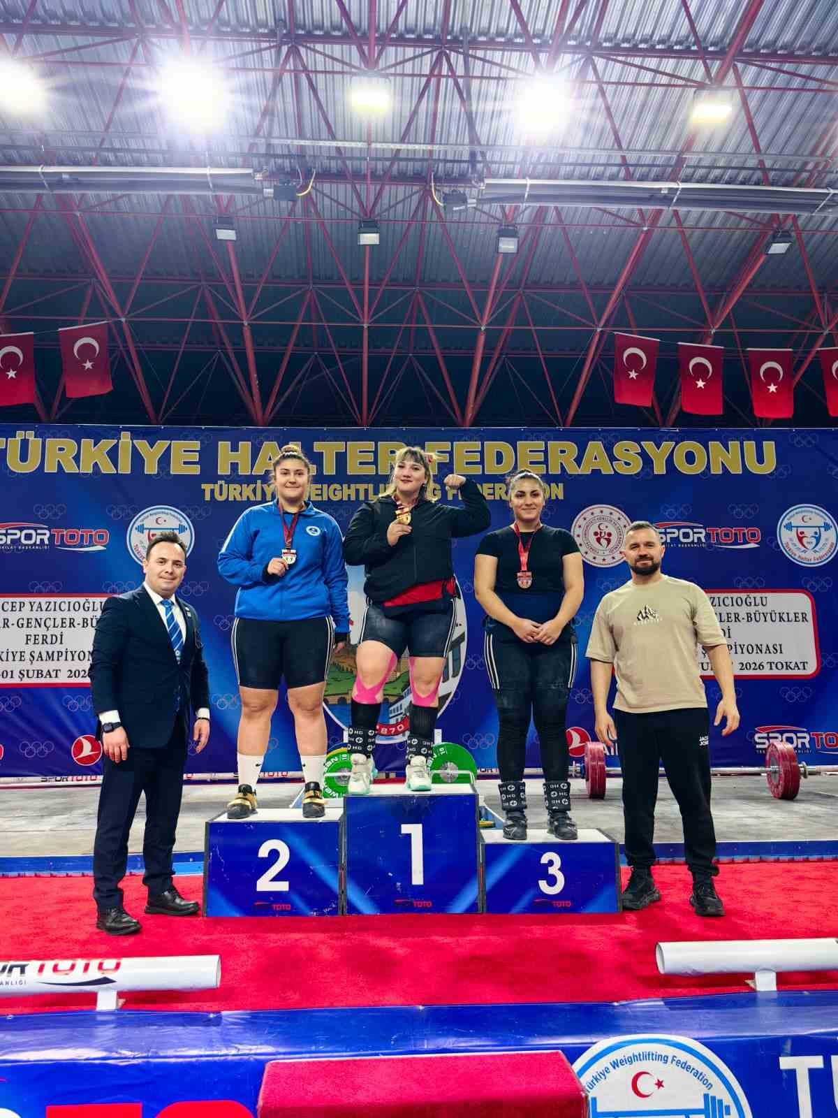 Başkan Başdeğirmen: "Fatmag&uuml;l&rsquo;den birincilik dışında başka derece beklemiyorum"
