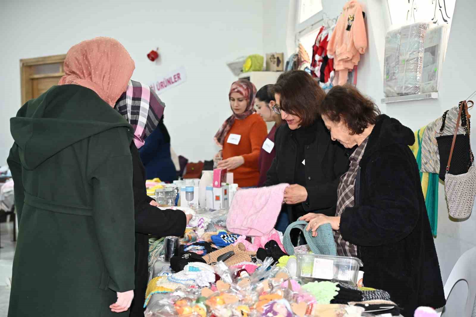 Demirci&rsquo;de y&uuml;rekler minik Kerem i&ccedil;in birleşti
