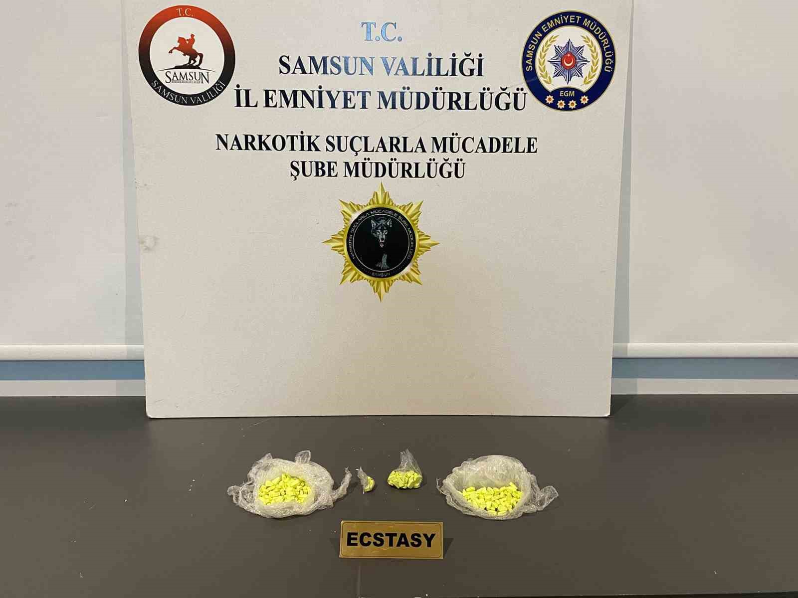 Samsun’da 208 adet uyuşturucu hap ele geçirildi