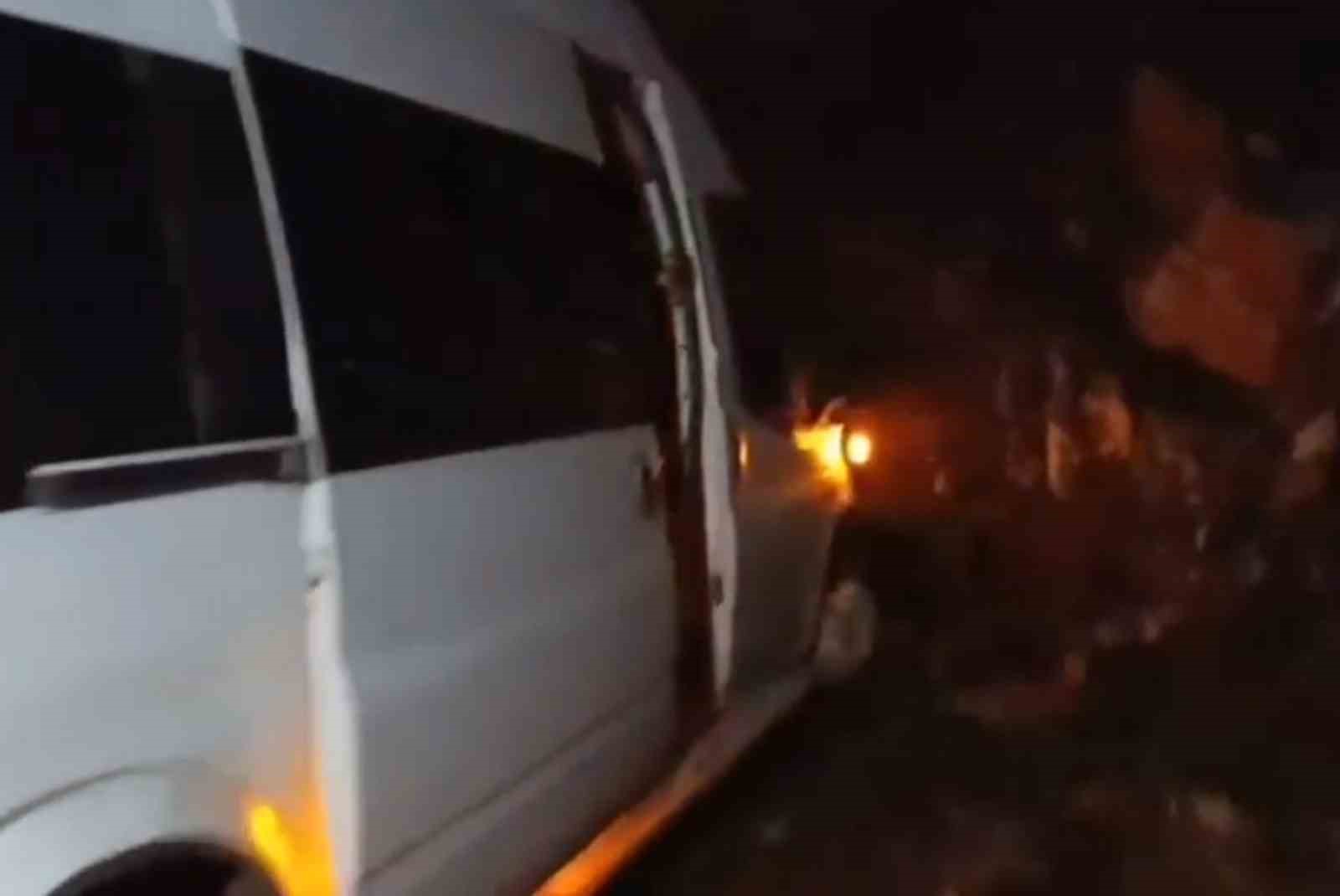 Hatay&rsquo;da 3 ka&ccedil;ak g&ouml;&ccedil;men yakalandı, 1 organizat&ouml;r tutuklandı
