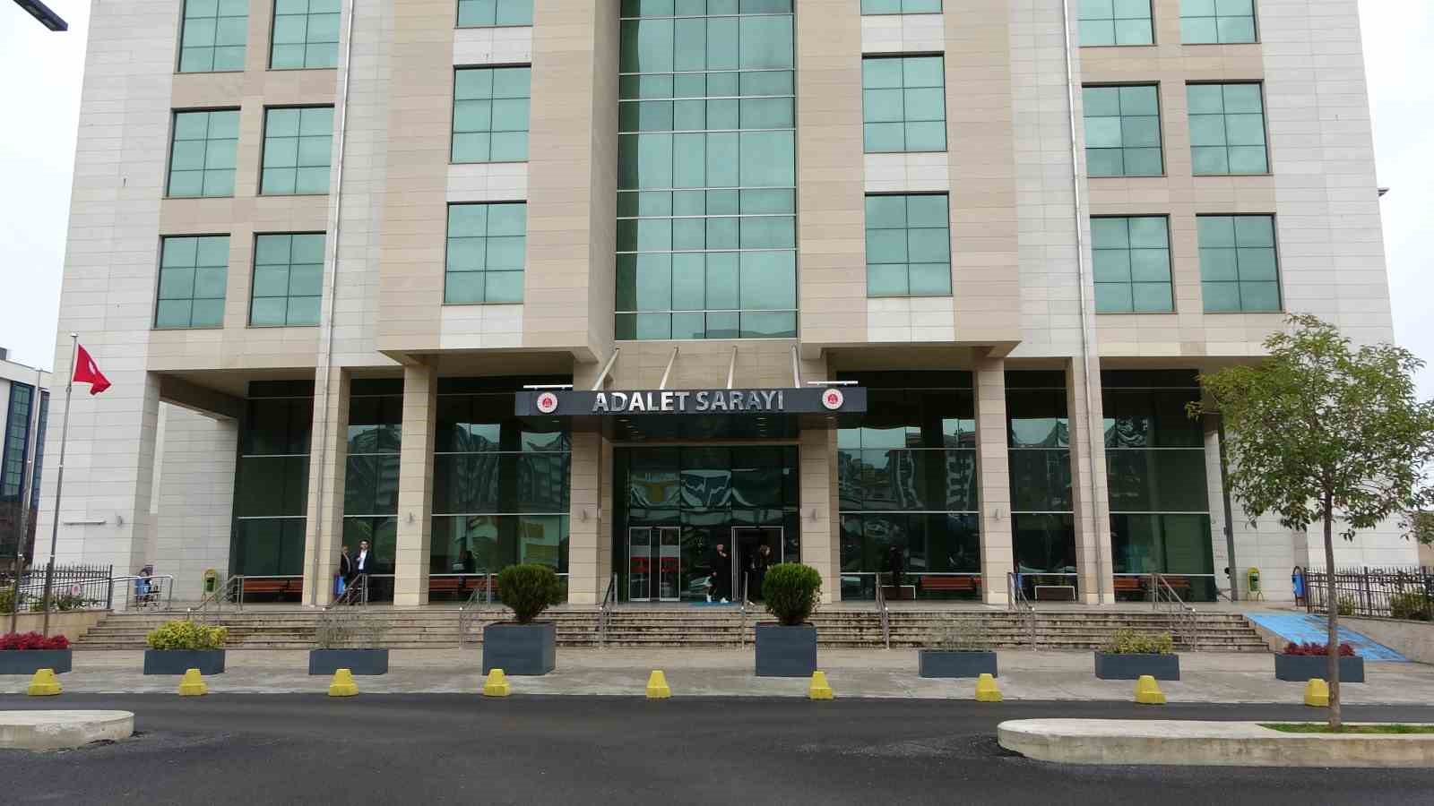 Göğsüne bıçak saplanan ve başı taşla ezilen Pınar Kaynak davasında ikinci kez karar çıktı
