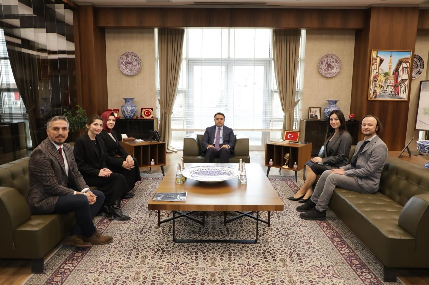 Vali Musa Işın, UCİM K&uuml;tahya heyetini kabul etti
