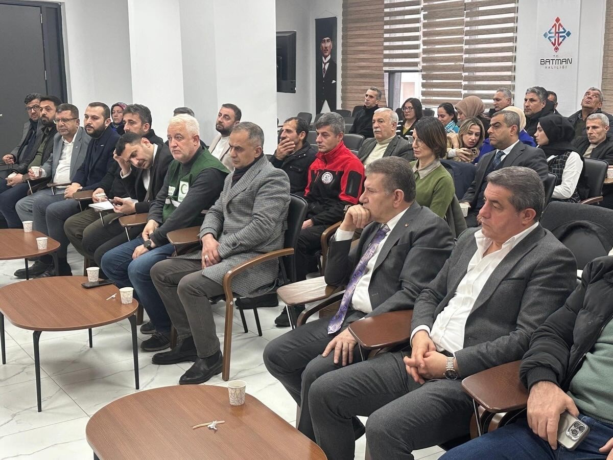 Batman&rsquo;da bağımlılığa karşı ortak &ccedil;alışma
