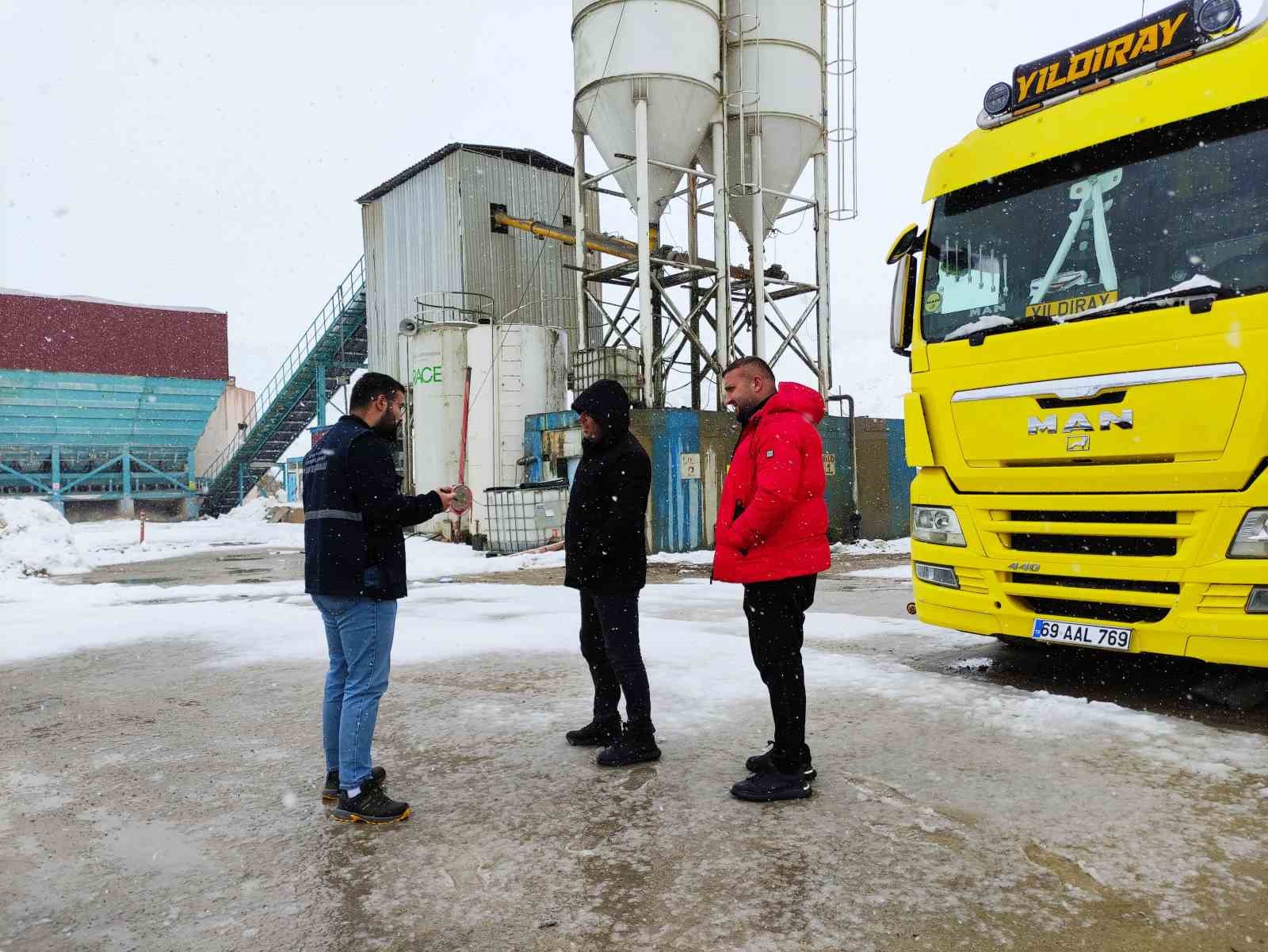 Bayburt&rsquo;ta beton firmalarına y&ouml;nelik denetim ger&ccedil;ekleştirildi
