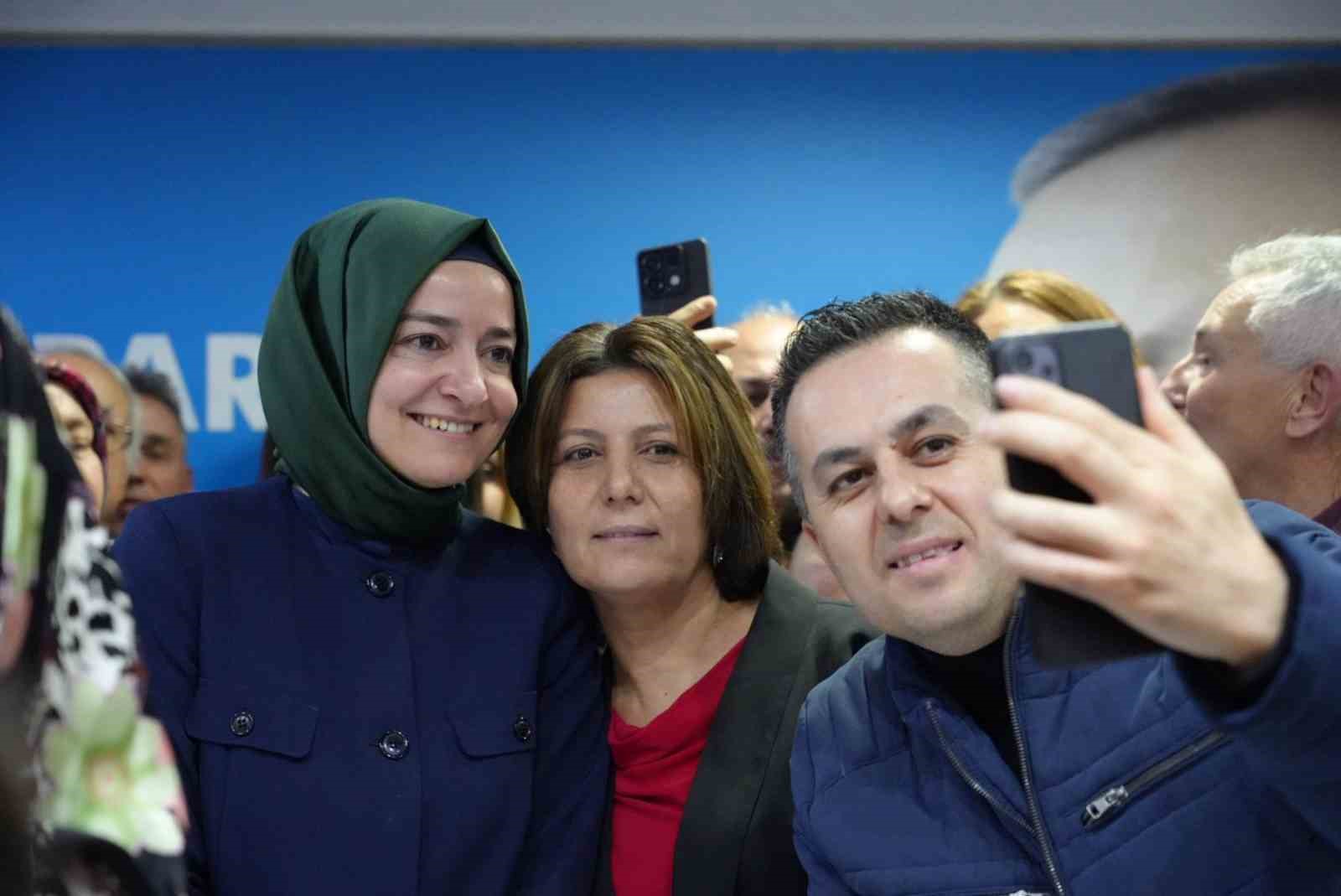 AK Parti Genel Başkan Yardımcısı Kaya: "Yeni bir d&uuml;nya d&uuml;zeni kurulurken T&uuml;rkiye, eskisine g&ouml;re &ccedil;ok daha g&uuml;&ccedil;l&uuml; bir şekilde masada"
