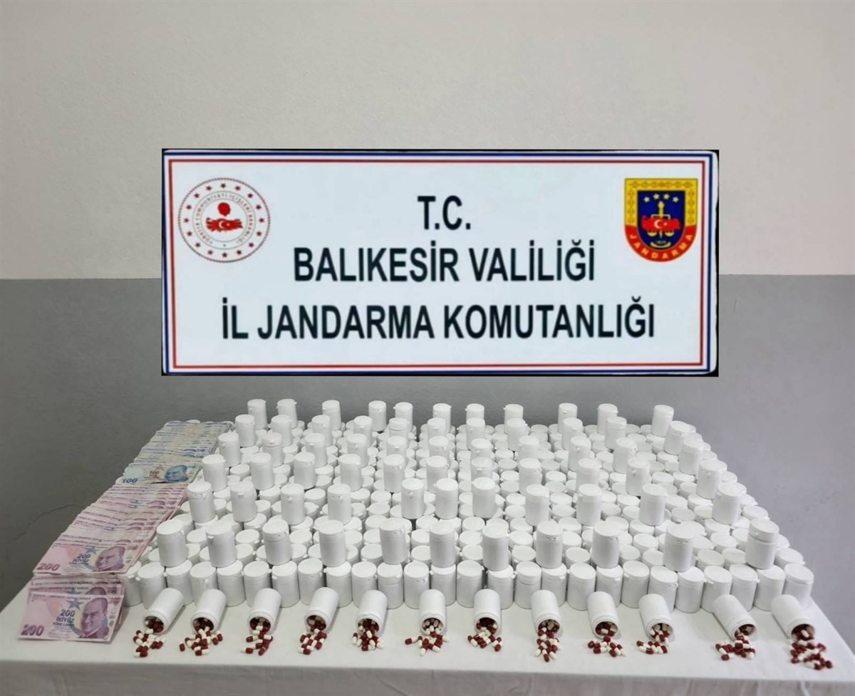 Balıkesir&rsquo;de son 1 ayda uyuşturucudan 127 ş&uuml;pheli yakalandı, 17&rsquo;si tutuklandı

