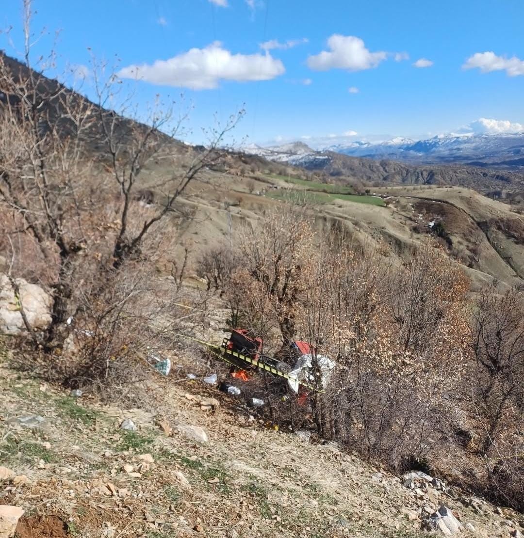 Elazığ&rsquo;da patpat motoru u&ccedil;urumu yuvarlandı: 1 &ouml;l&uuml; 1 yaralı
