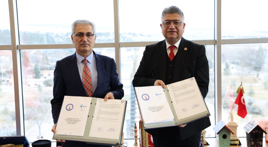 K&uuml;tahya&rsquo;da nitelikli iş g&uuml;c&uuml; protokol&uuml; imzalandı
