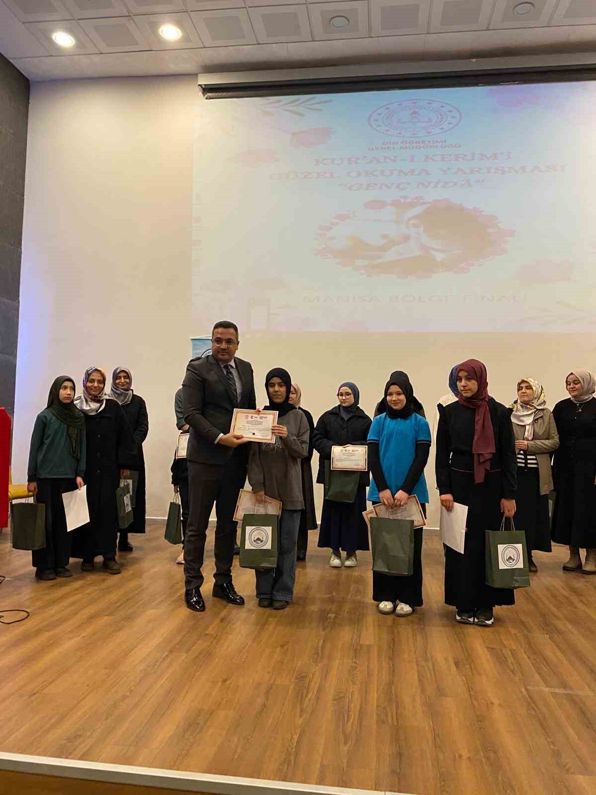 Sarıg&ouml;l&rsquo;de "Gen&ccedil; Nida Kur&rsquo;an-ı Kerim&rsquo;i G&uuml;zel Okuma Yarışması" yapıldı
