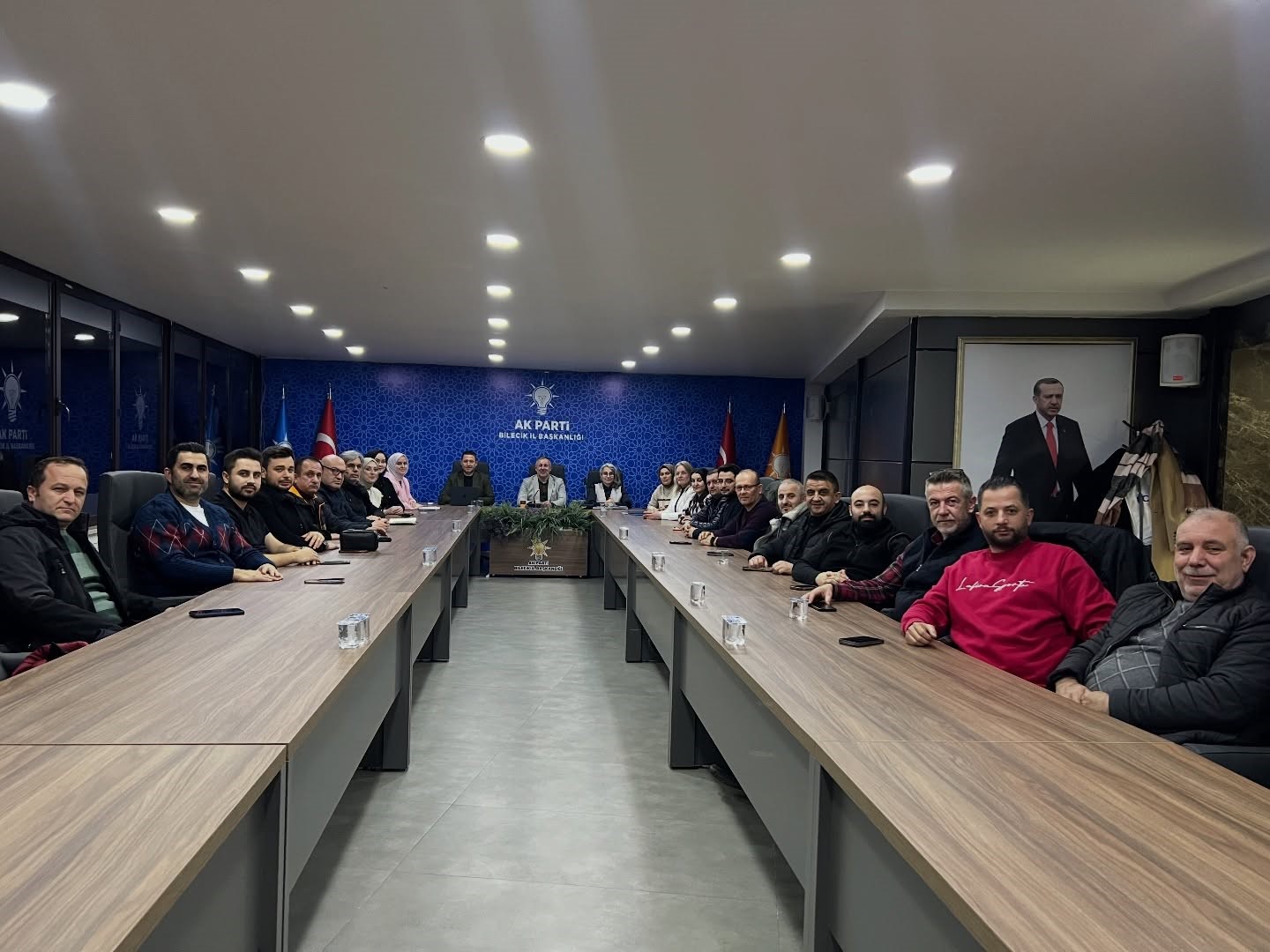 AK Parti Bilecik İl Y&ouml;netim Kurulu Toplantısı ger&ccedil;ekleştirildi
