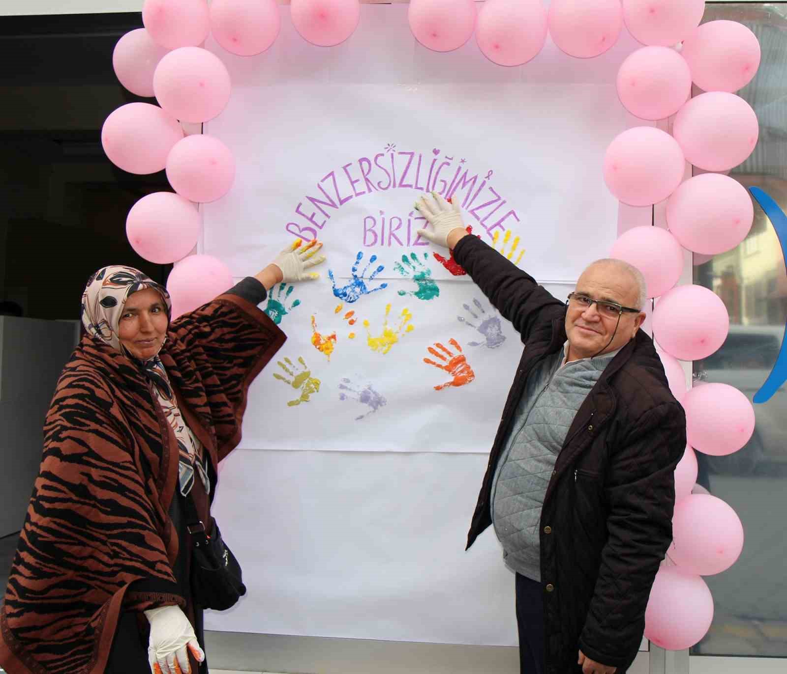 Dünya Kanser Gününde hastalar bir araya geldi
