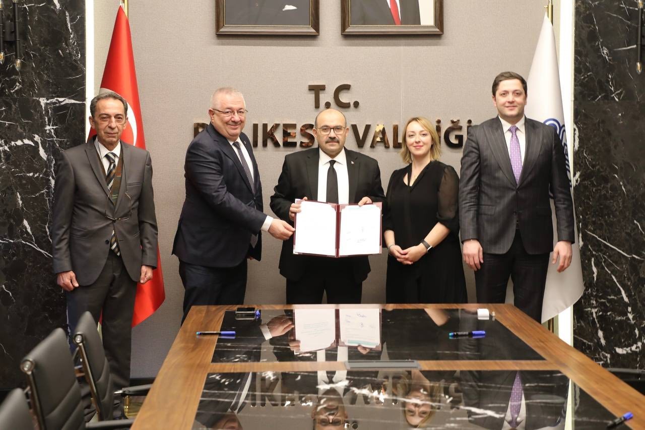 Edremit’e üç yeni aile sağlığı merkezi kazandırılıyor