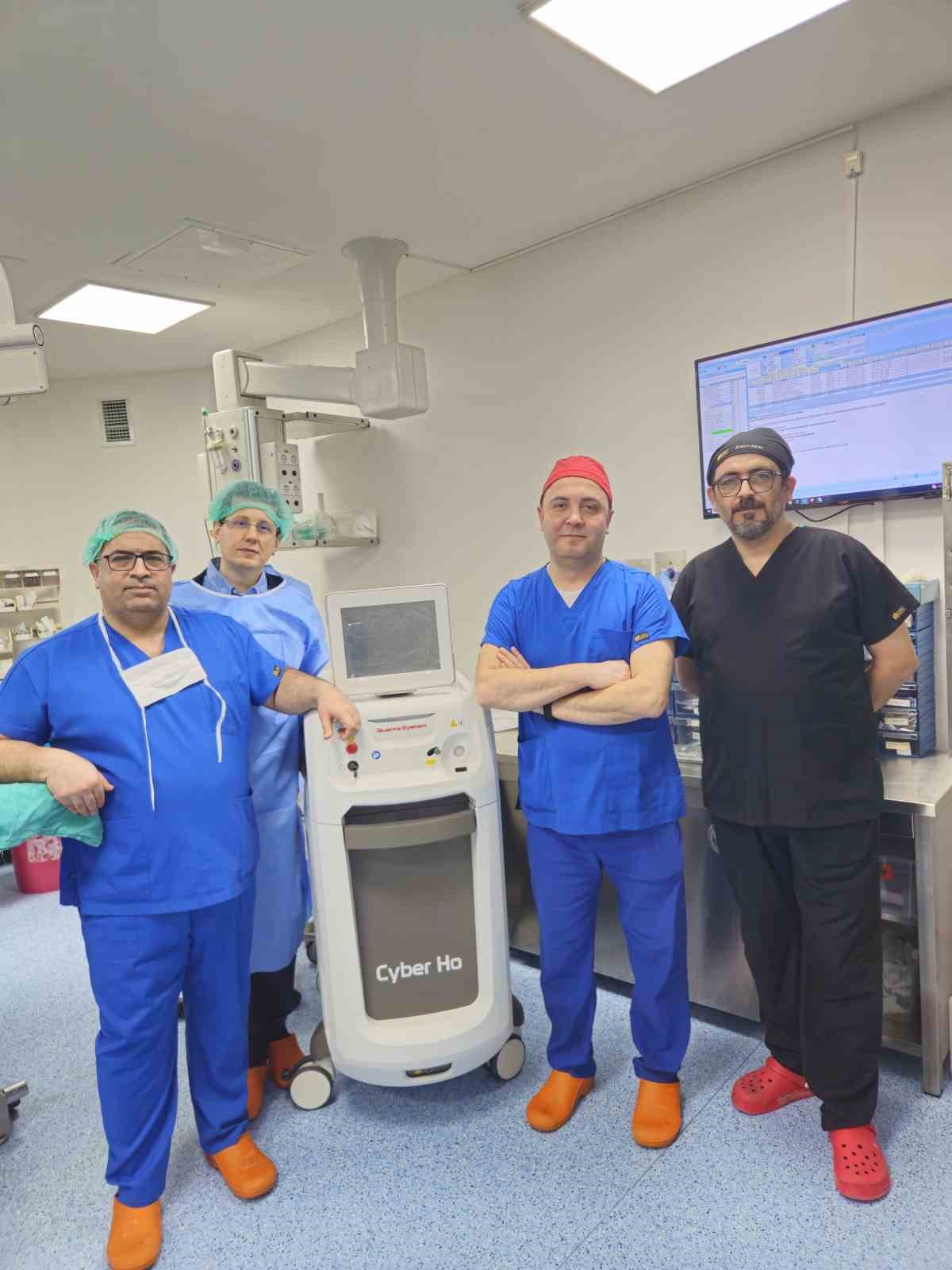 K&uuml;tahya Evliya &Ccedil;elebi Eğitim ve Araştırma Hastanesi&rsquo;nde HOLEP d&ouml;nemi başladı
