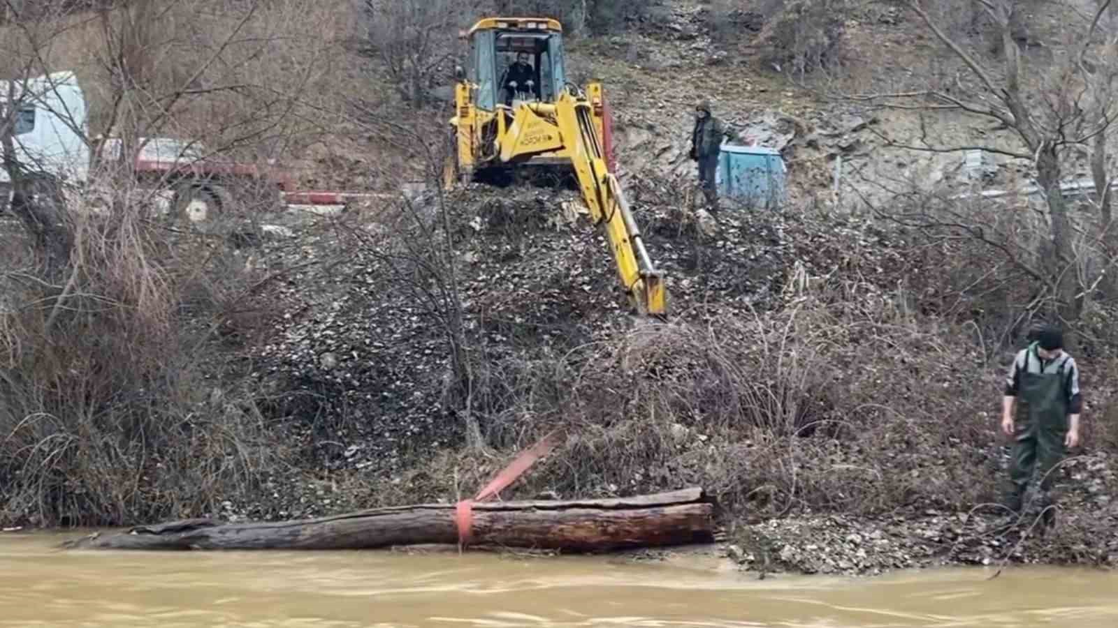 Aygır Şelalesi&rsquo;nde taşkın riski &ouml;nlemleri alınıyor
