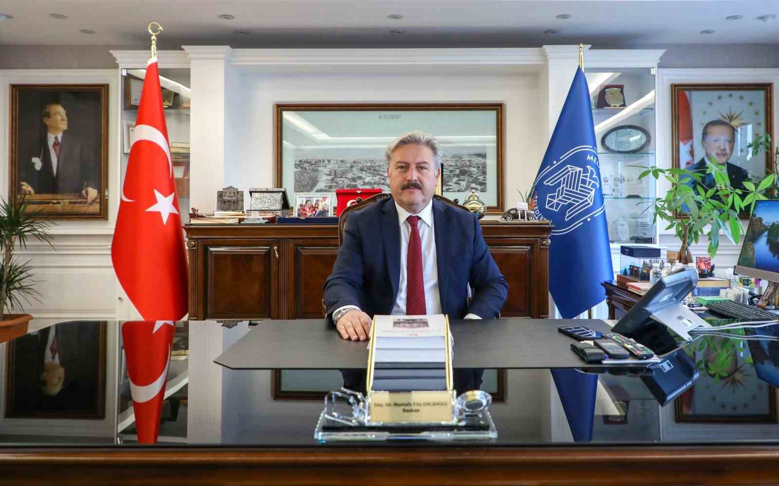 Palancıoğlu’ndan 6 Şubat mesajı: "Birlikte kenetlendik, her zorluğu birlikte aştık"