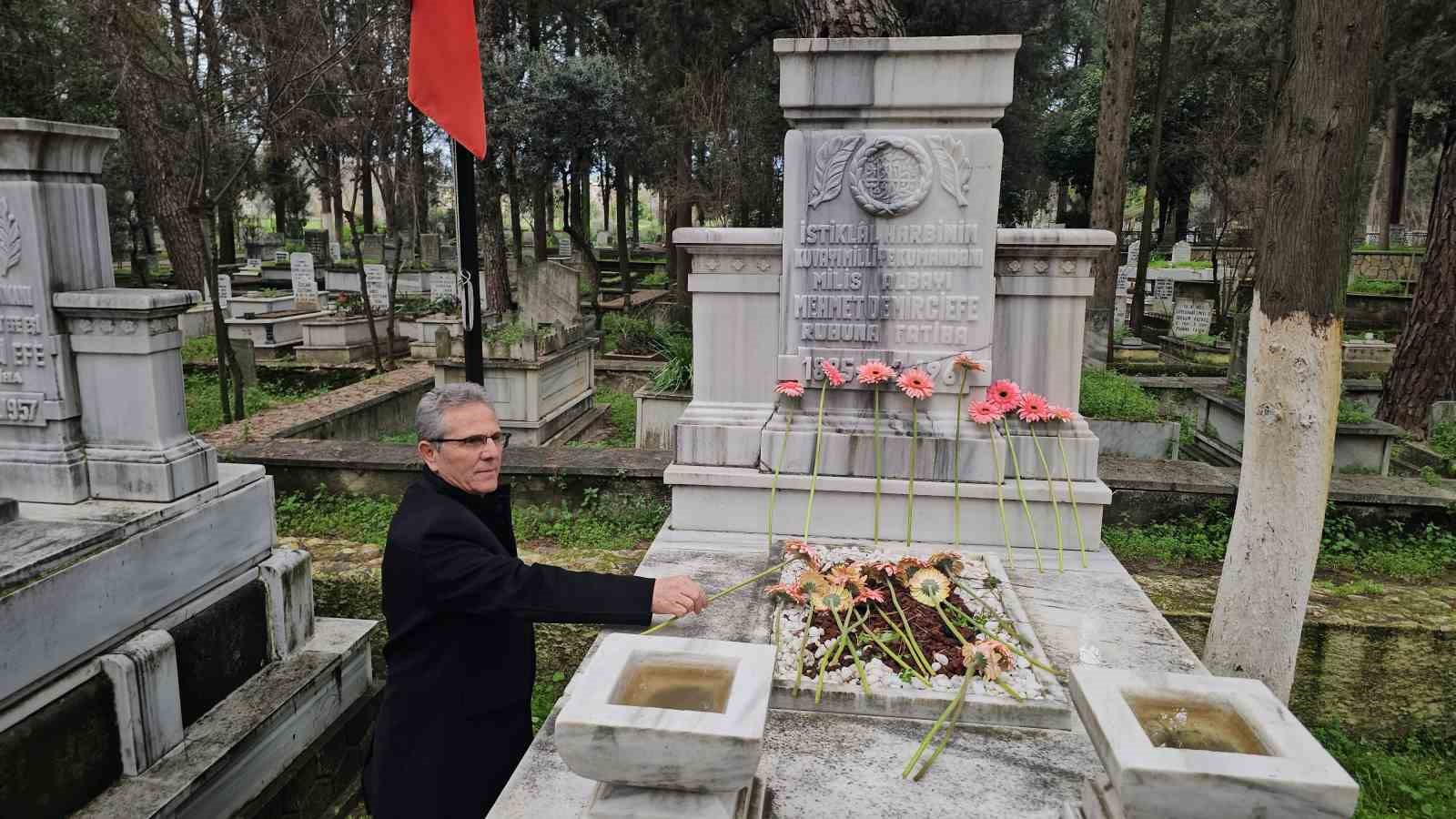 Demirci Mehmet Efe Nazilli&rsquo;deki mezarı başında anıldı
