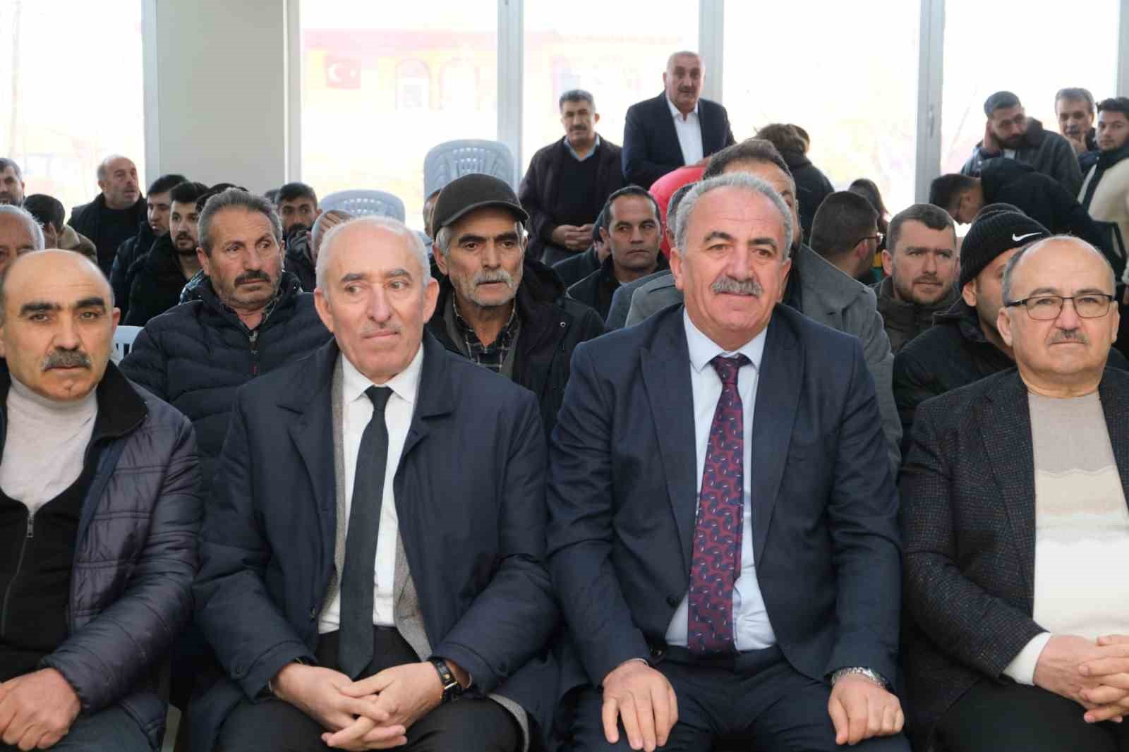 Felahiye Esnaf Odası&rsquo;nda yeni başkan Muzaffer G&uuml;leser oldu
