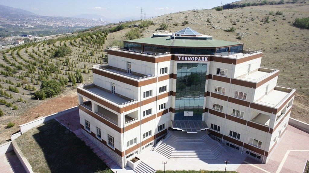 Tokat Teknopark&rsquo;tan b&ouml;lge ekonomisine b&uuml;y&uuml;k katkı
