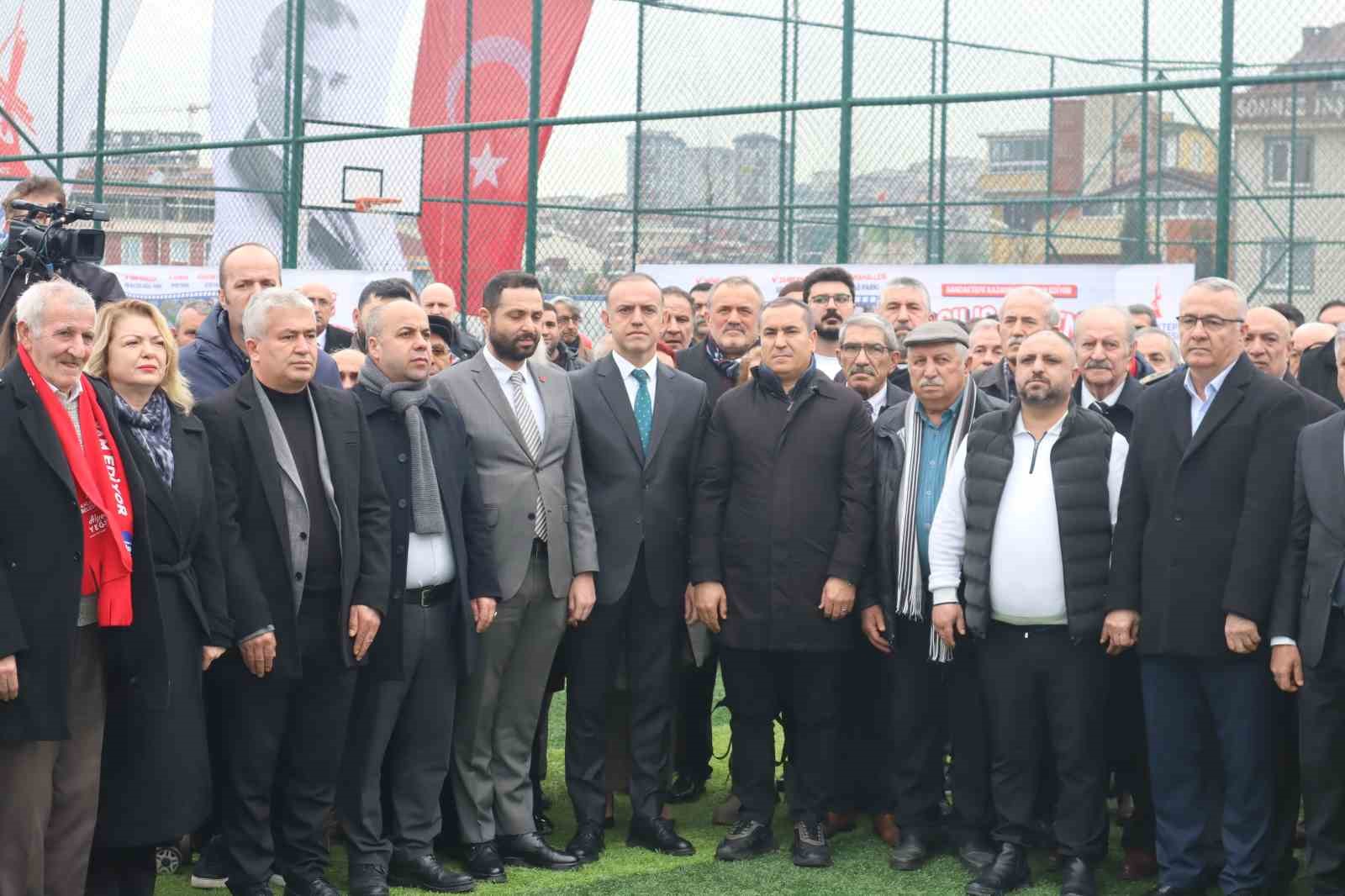 Sancaktepe&rsquo;de hizmet hız kesmiyor: &Uuml;&ccedil; yeni park t&ouml;renle a&ccedil;ıldı

