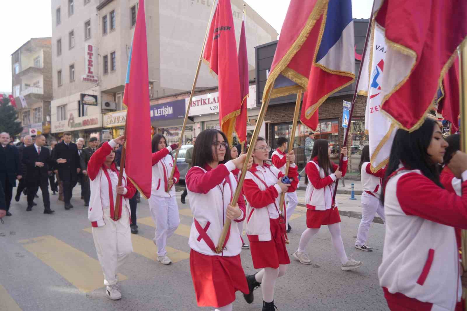 Atatürk’ün Niğde’ye gelişinin 92. yılı törenlerle anıldı